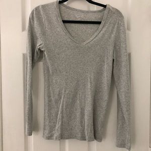 J crew long sleeve perfect fit v neck  tee medium
